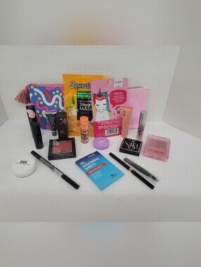 Cosmetic Skincare Bundle Of 20 Items Lot B